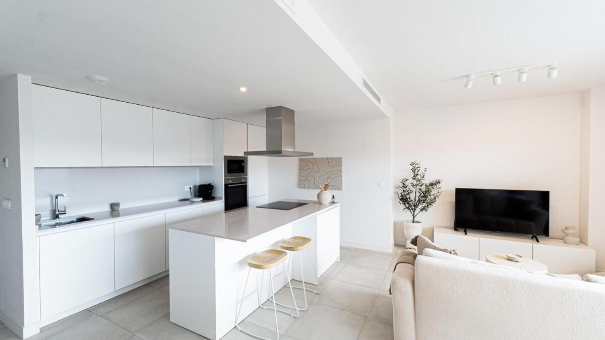 Oasis Seaside Elegance With Ocean & Mountain View Apartamento *