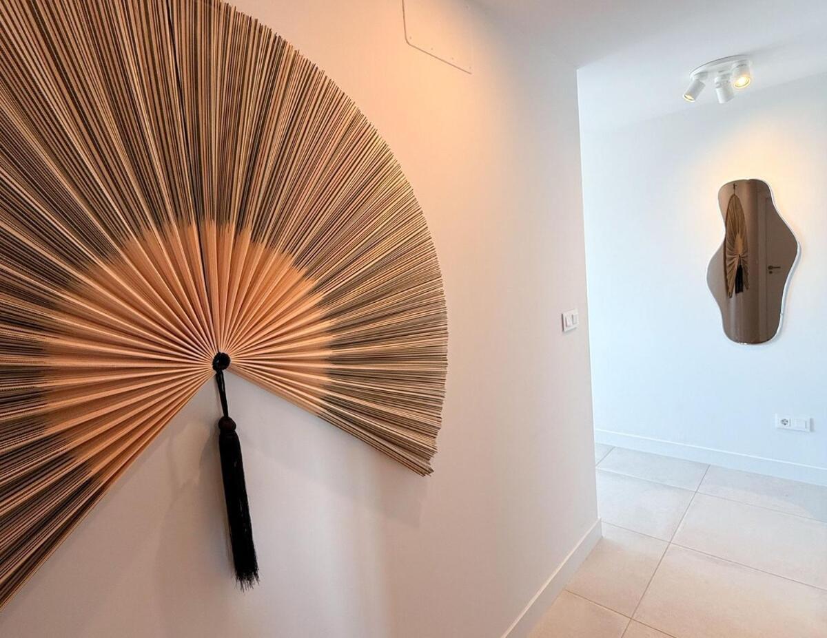 Apartamento Oasis Seaside Elegance With Ocean & Mountain View Estepona